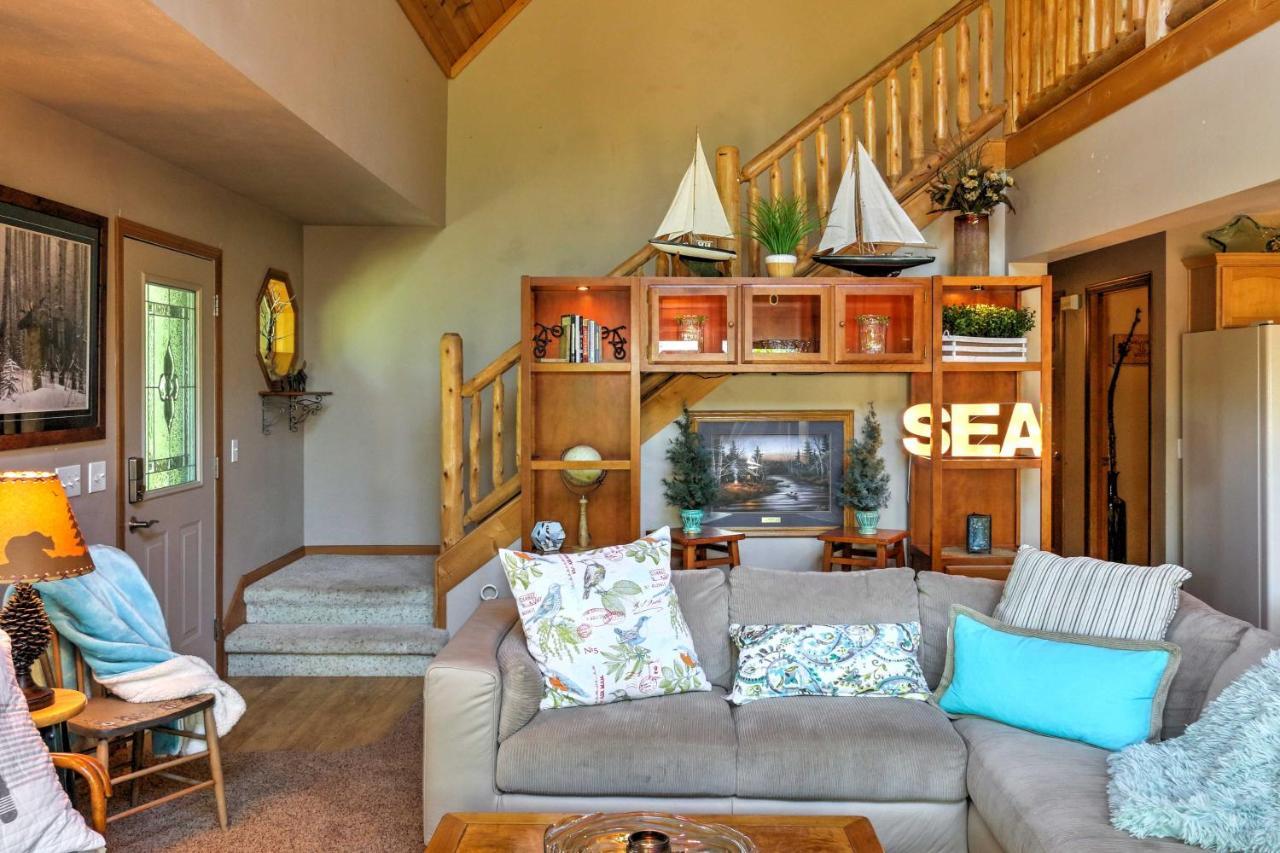 Roomy House On 2 Acres - 2 Mi To Egg Harbor Beach! Экстерьер фото